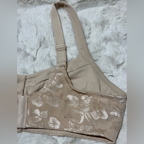 Wacoal Awareness Full Figure Seamless Wire Free Bra Sand 38D - Picture 8 of 15